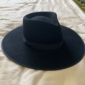 Lack of Color Noir Rancher Small